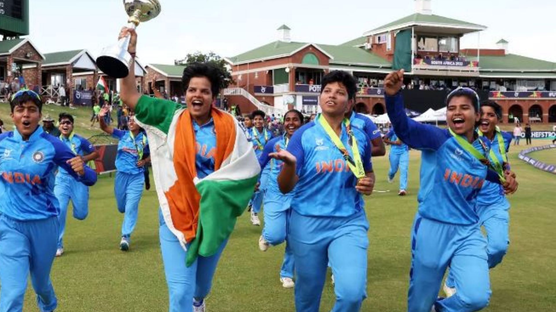 Shafali Verma and Co enjoying a victory lap after their historic World Cup win. 