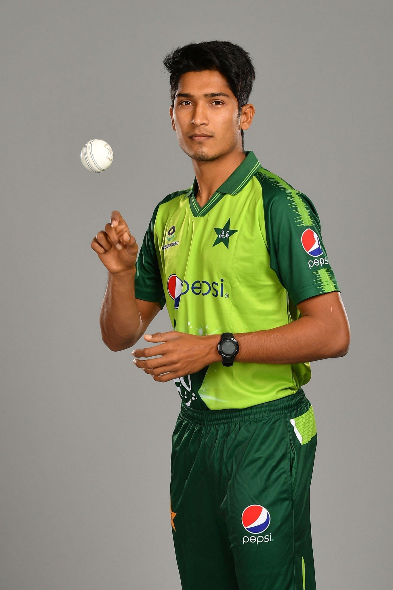 player-img