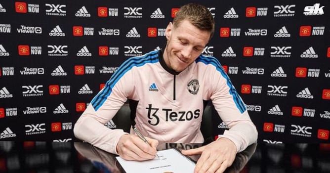 “I first had to ask him if that was okay” – Wout Weghorst explains why he chose shirt No. 27 at Manchester United