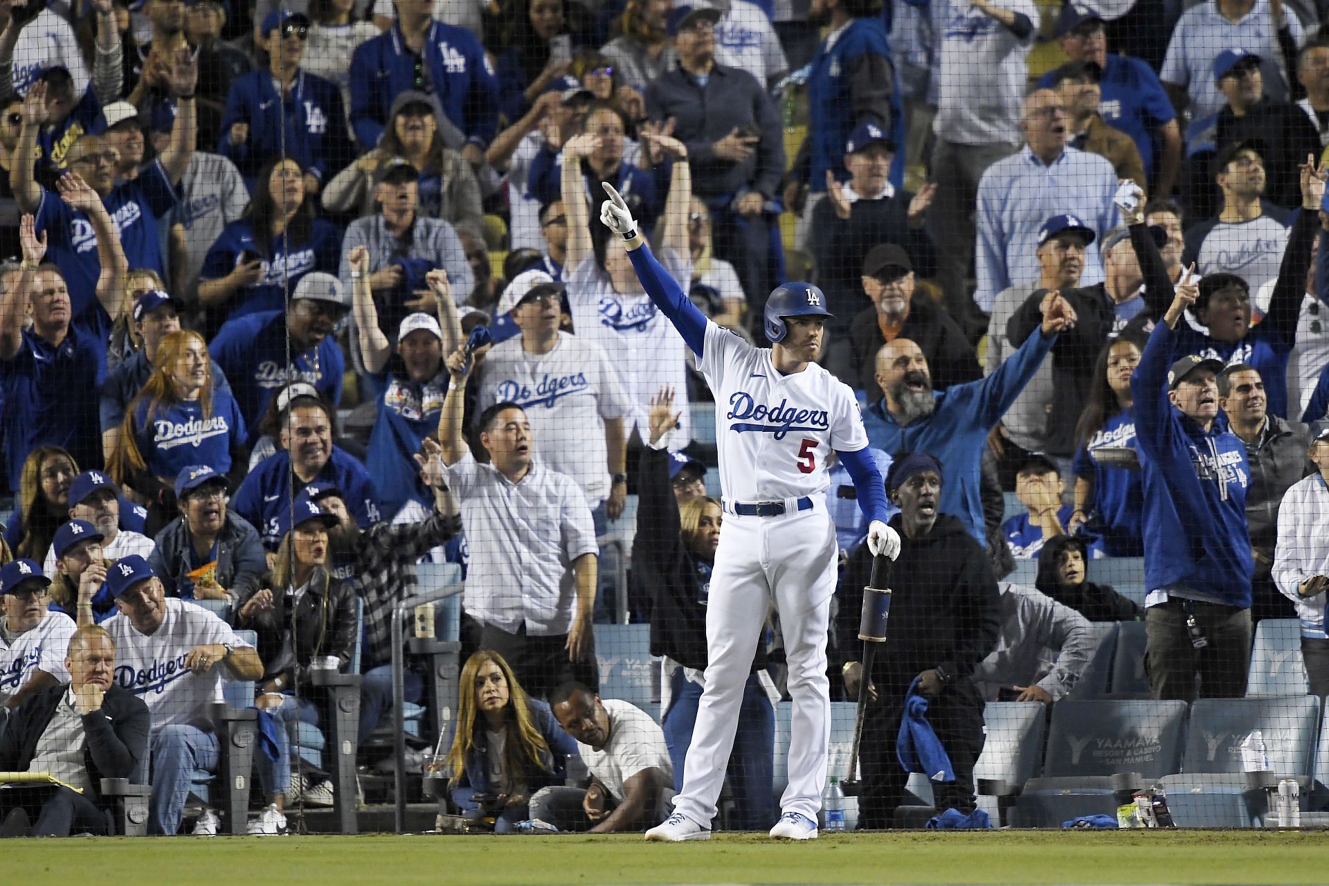 Division Series, Game 2: San Diego Padres vs. Los Angeles Dodgers