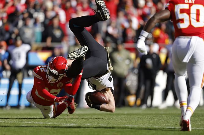 Best NFL DFS Picks for Saturday: Chiefs vs. Jaguars- Divisional Round-  January 20