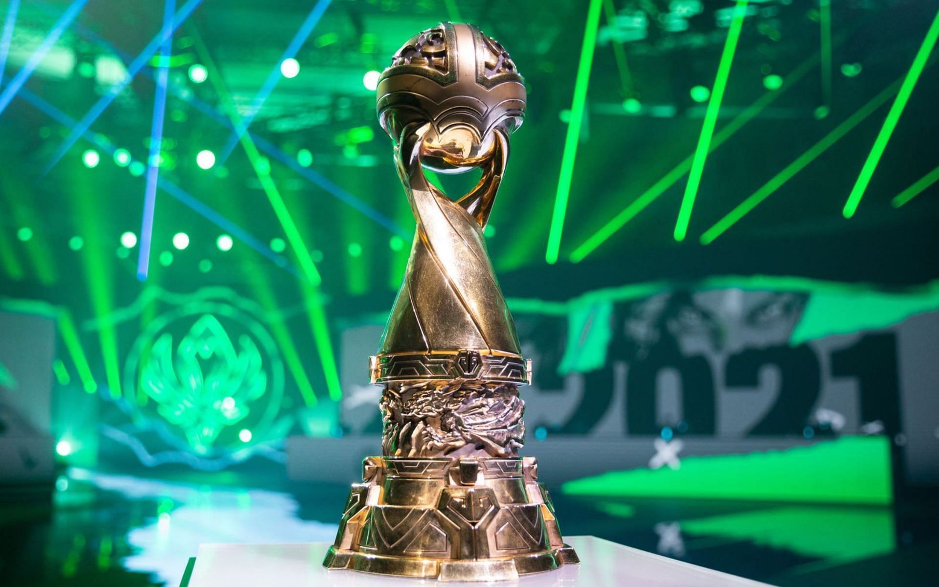 The MSI champions trophy (Image via Riot Games)