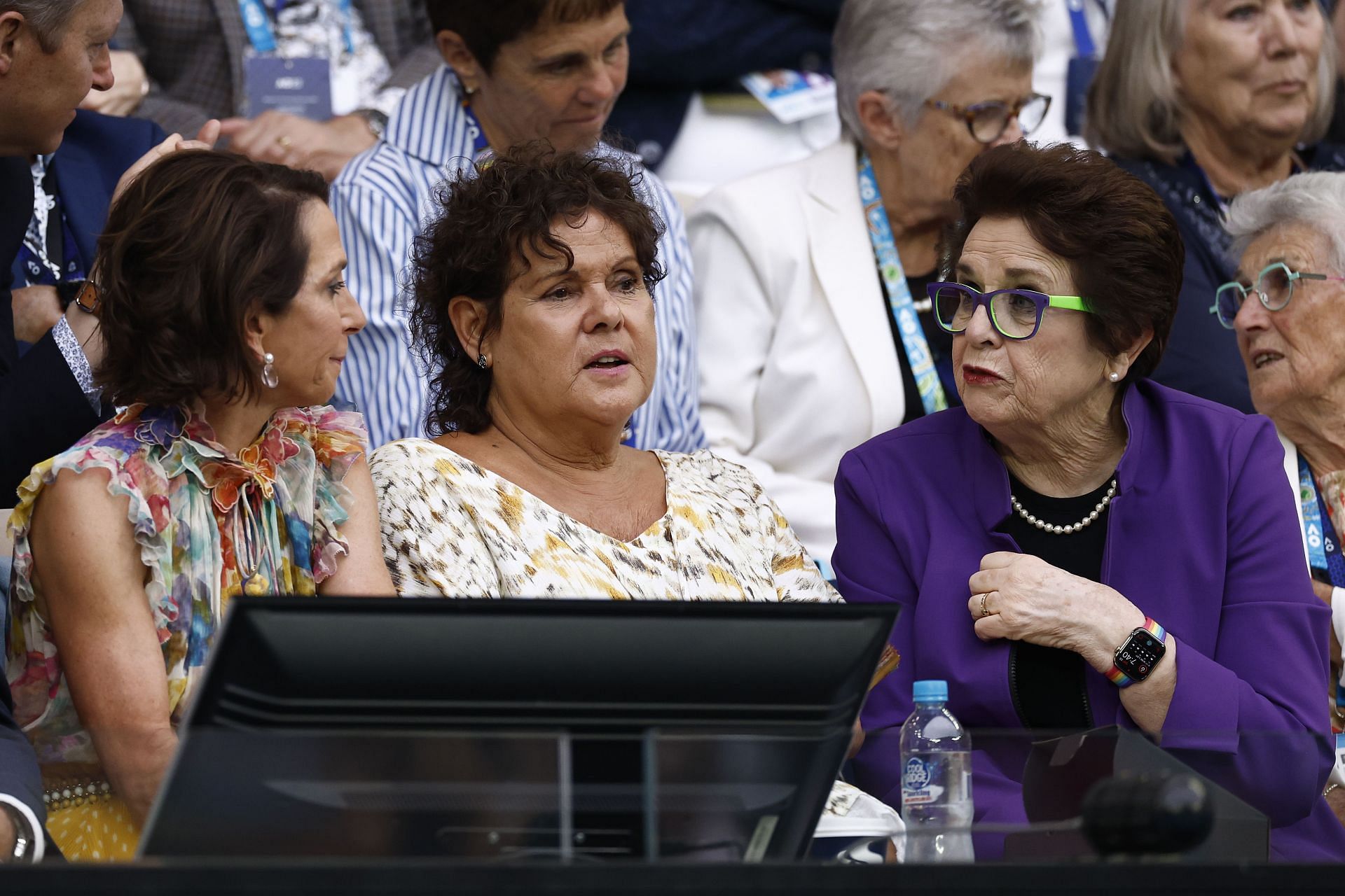 Evonne Goolagong Cawley (middle) and Billie Jean King (right)