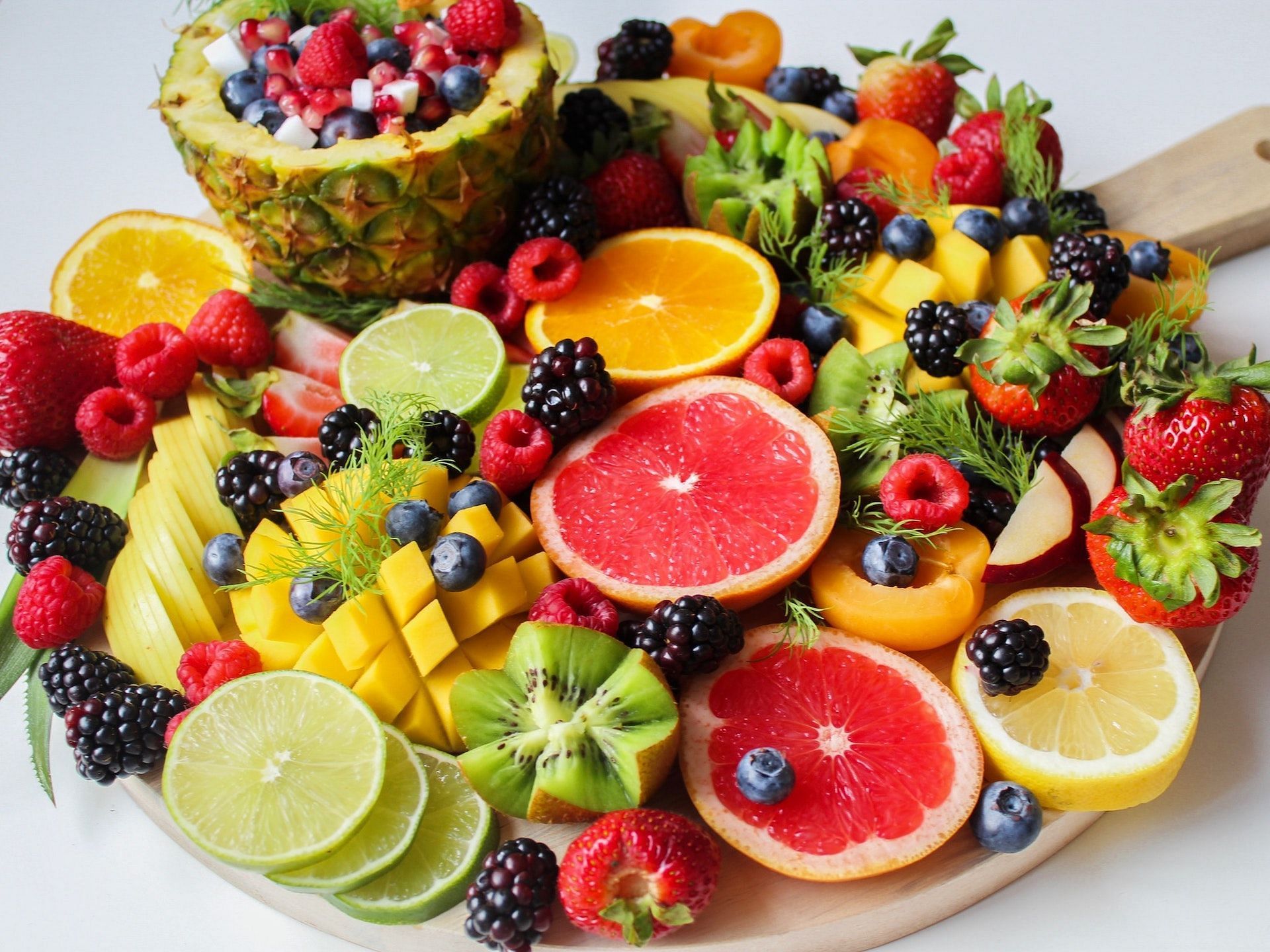What is the best time to eat fruits? (Photo via Pexels/Jane Doan)