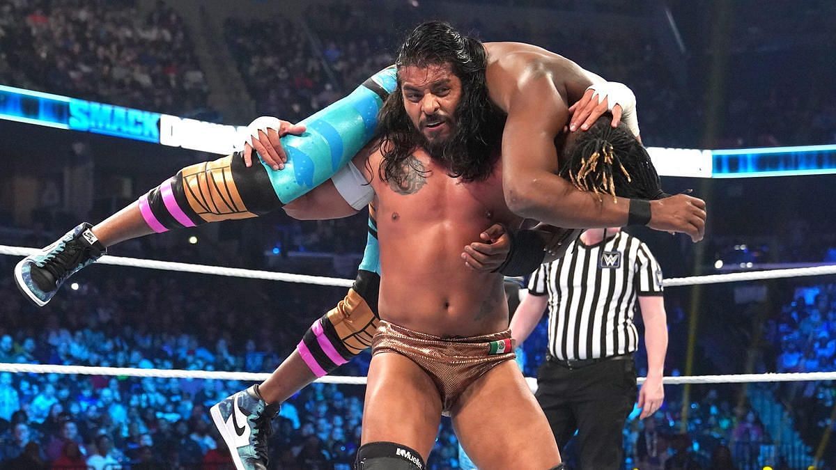 Santos Escobar looked better in the ring this week on WWE SmackDown