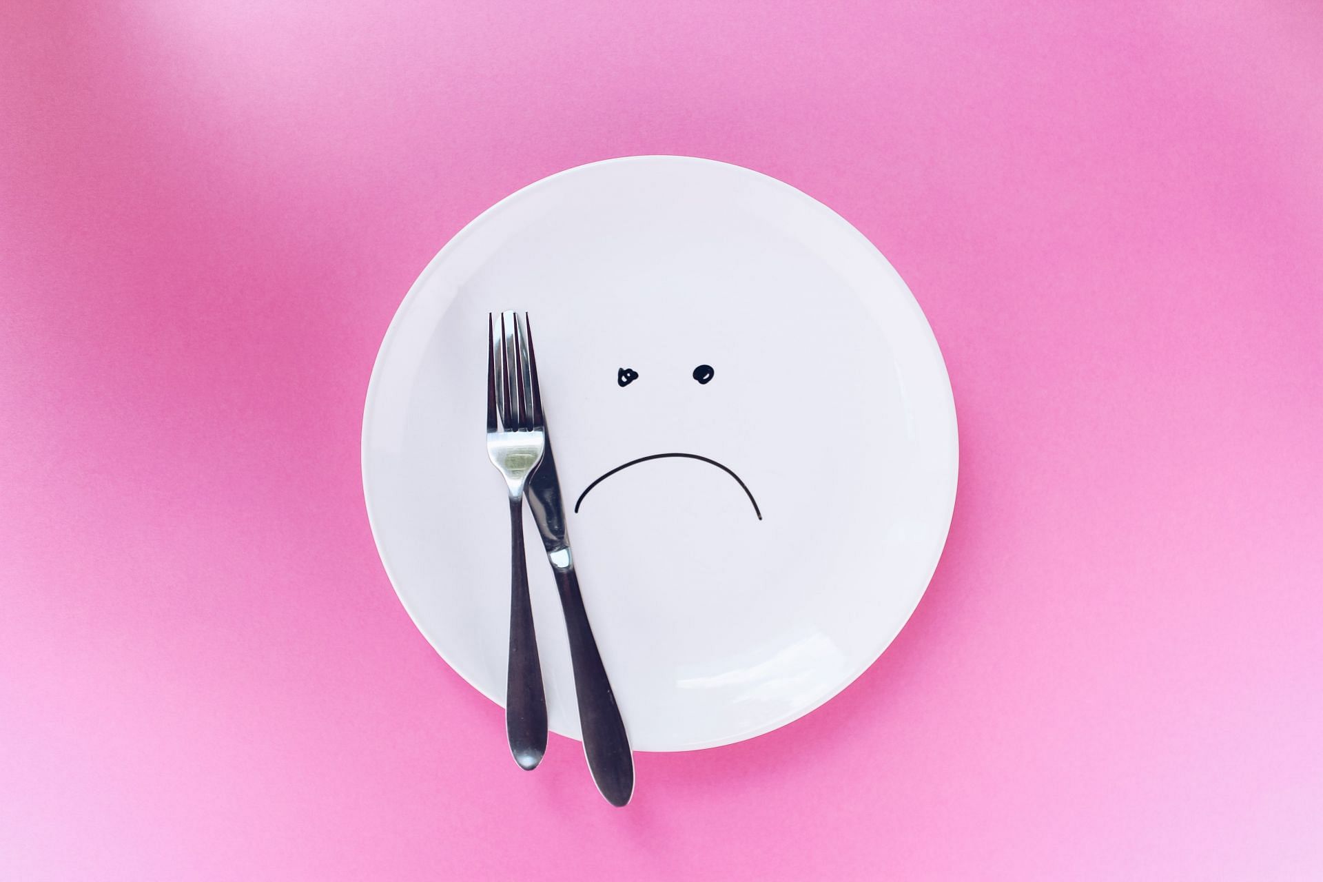 Fad diets are a tad bit too restrictive, and may add on a ton of unwanted stress to your life! (Image via unsplash/Thought Catalog)