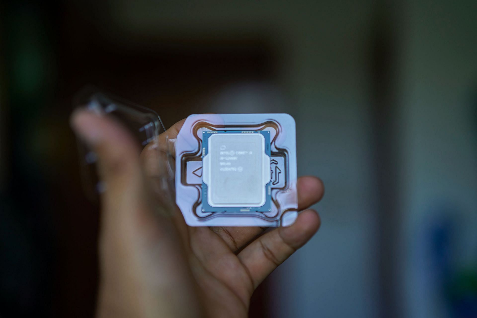 Is the 2018 Intel processor still a good option in 2023? (Image via Jose G/Unsplash)