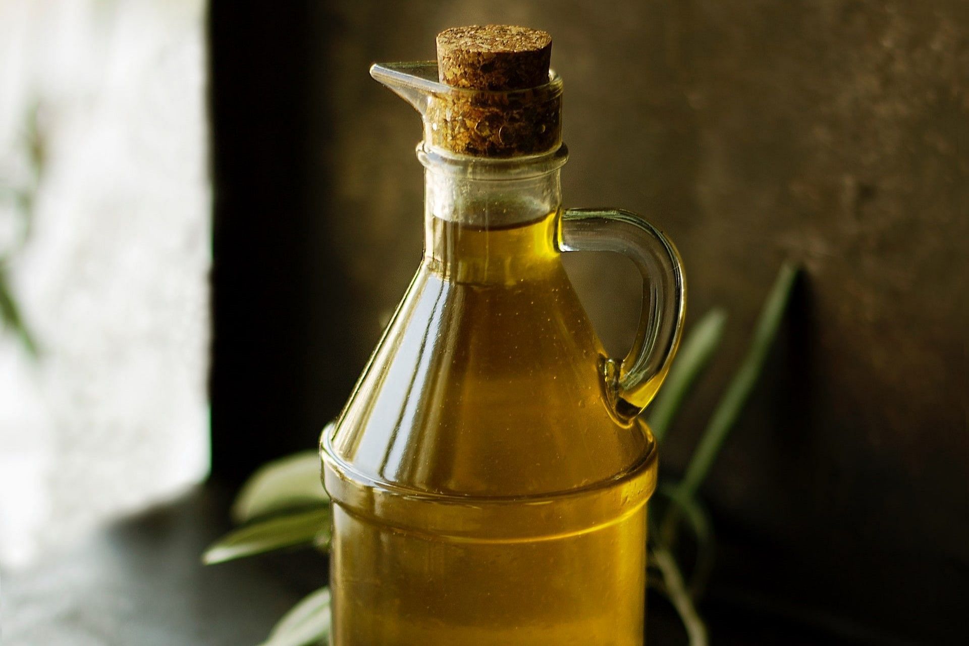 Is canola oil bad for you? (Photo by Roberta Sorge on Unsplash)
