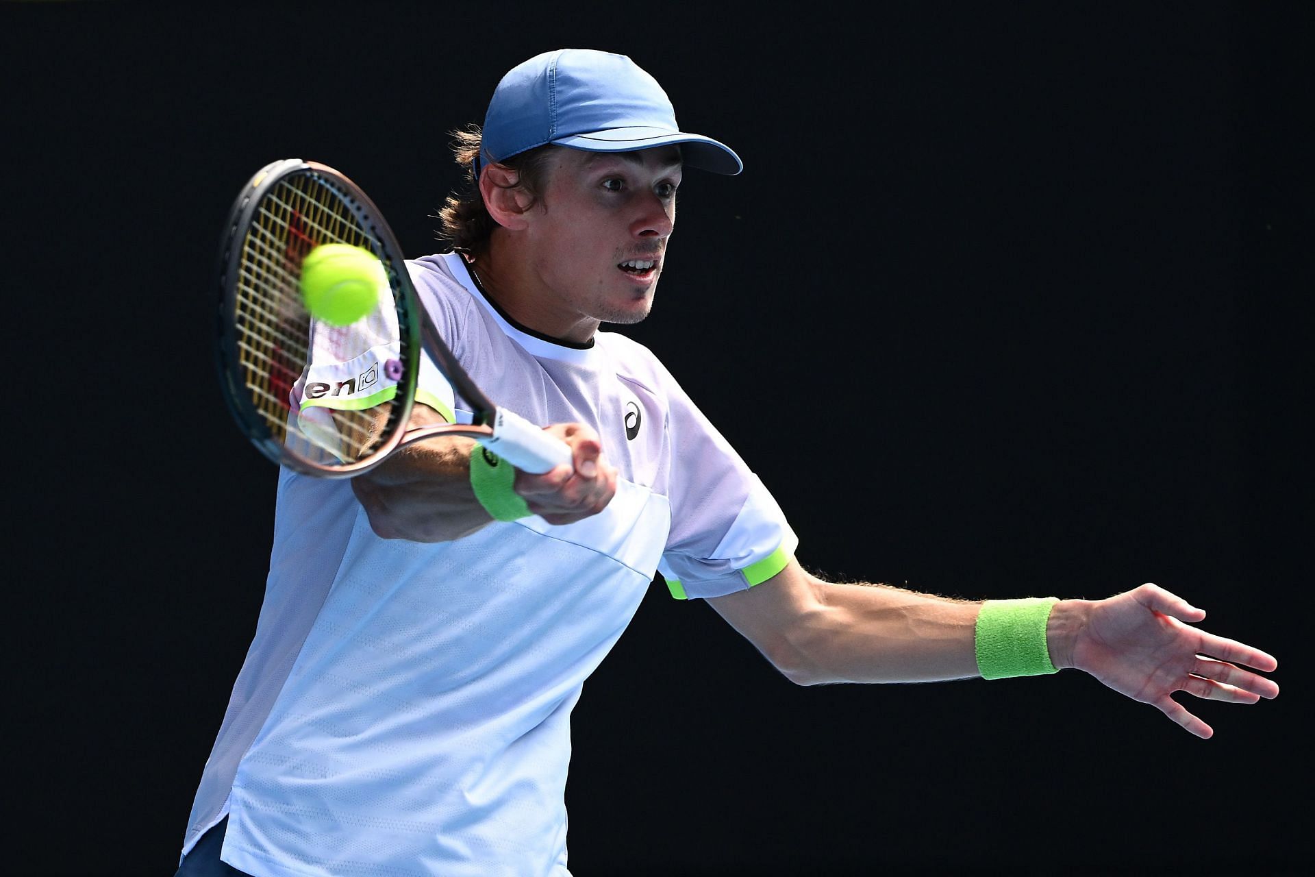 Alex De Minaur vs Novak Djokovic Prediction, Odds & Best Bet for Australian  Open Round 4 (Expect a Total Blowout)