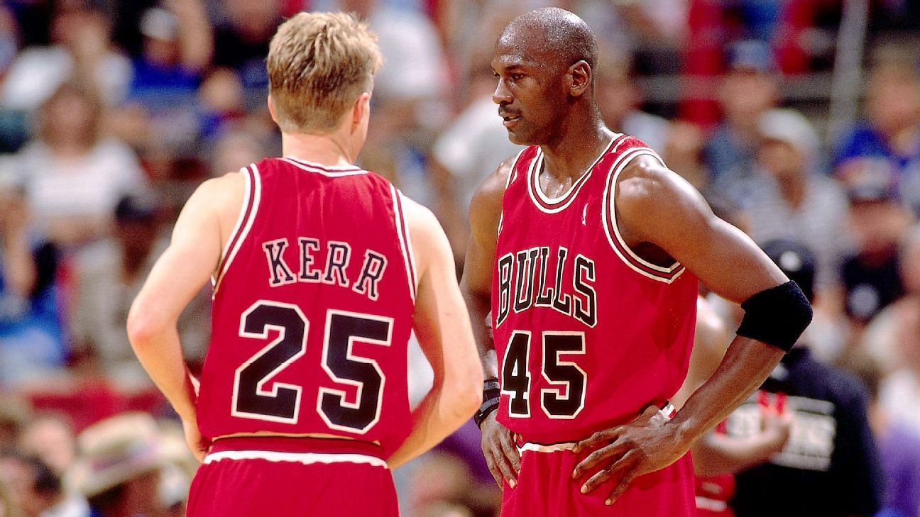 Steve Kerr and Michael Jordan (Photo: ABC7 Chicago)