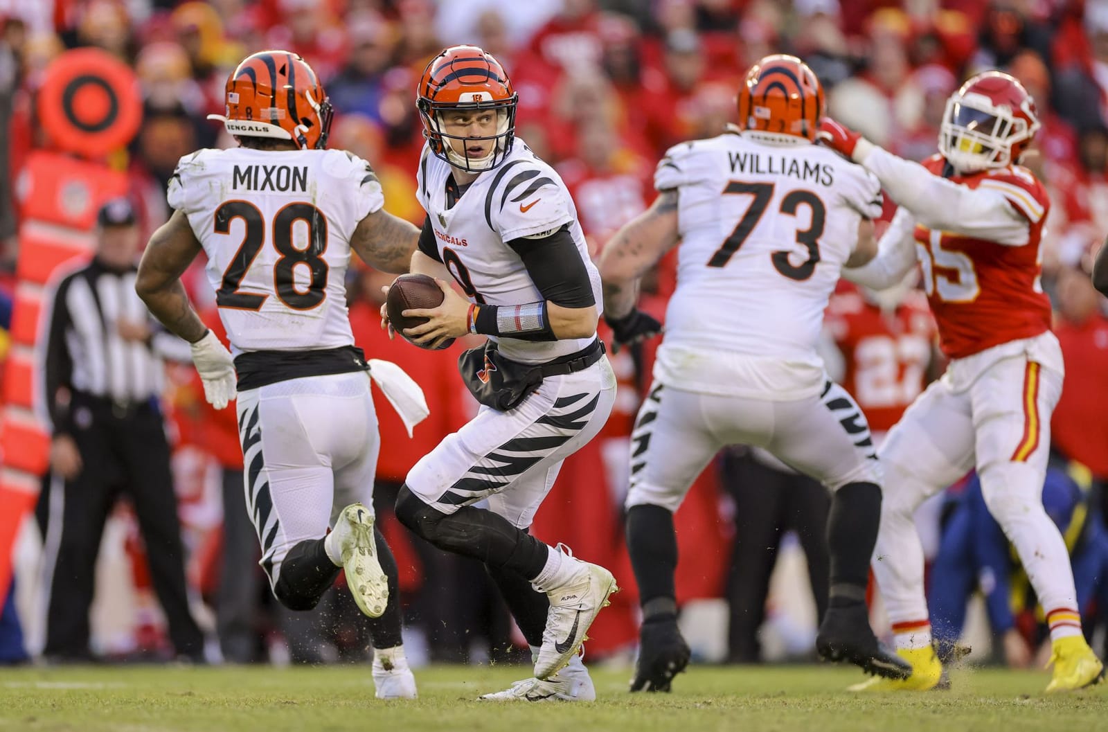 Joe Burrow's stats vs. Chiefs How does the Bengals QBs fare against