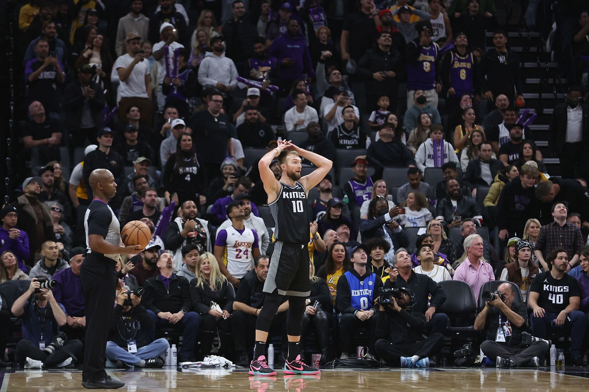 Domantas Sabonis (Los Angeles Lakers v Sacramento Kings)