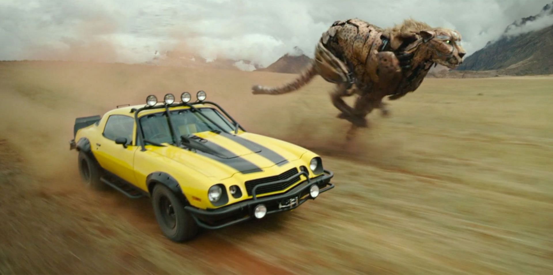 Cheetor and Bumblebee in Transformers: Rise of the Beasts (Image via Paramount)