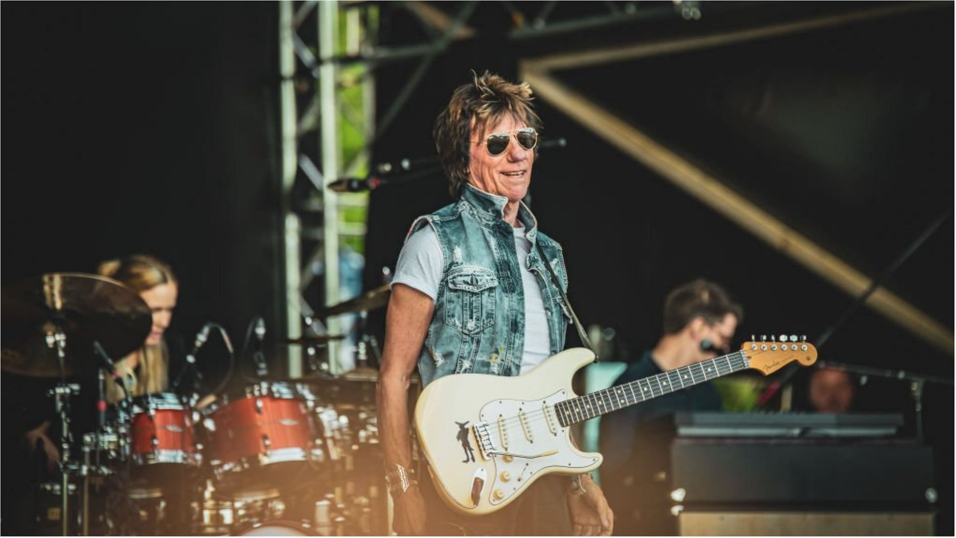 Jeff Beck recently died at the age of 78 (Image via Venla Shalin/Getty Images)