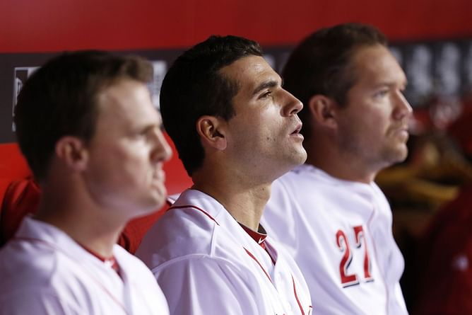 Joey Votto congratulates Scott Rolen with an endearing tribute on his Hall of Fame induction