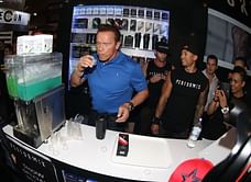 “Celebrating wins” – Arnold Schwarzenegger to facetime subscribers to ‘pump them up’ during workouts