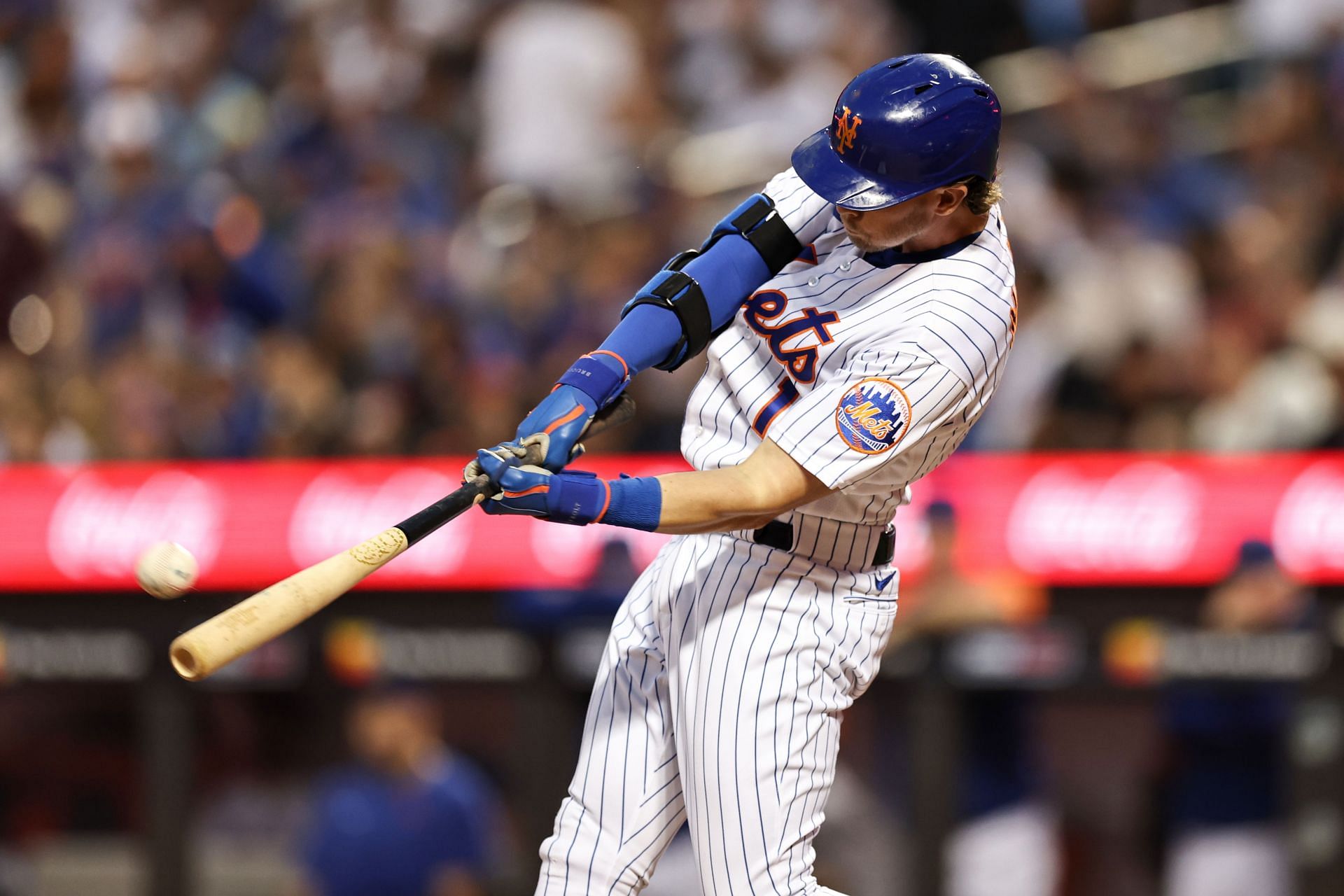 Jeff McNeil hits a home run against the Milwaukee Brewers at Citi Field