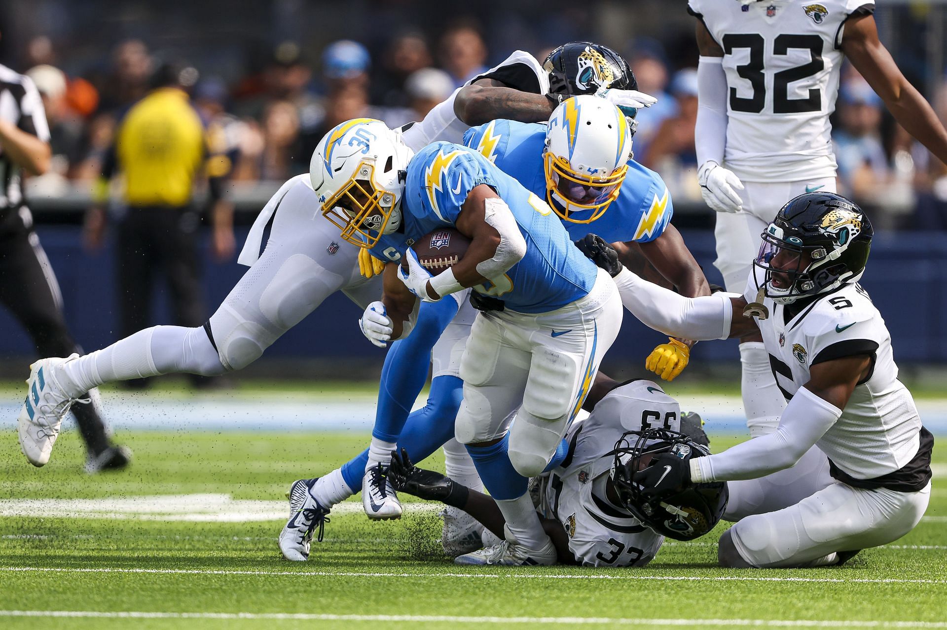 Jacksonville Jaguars v Los Angeles Chargers