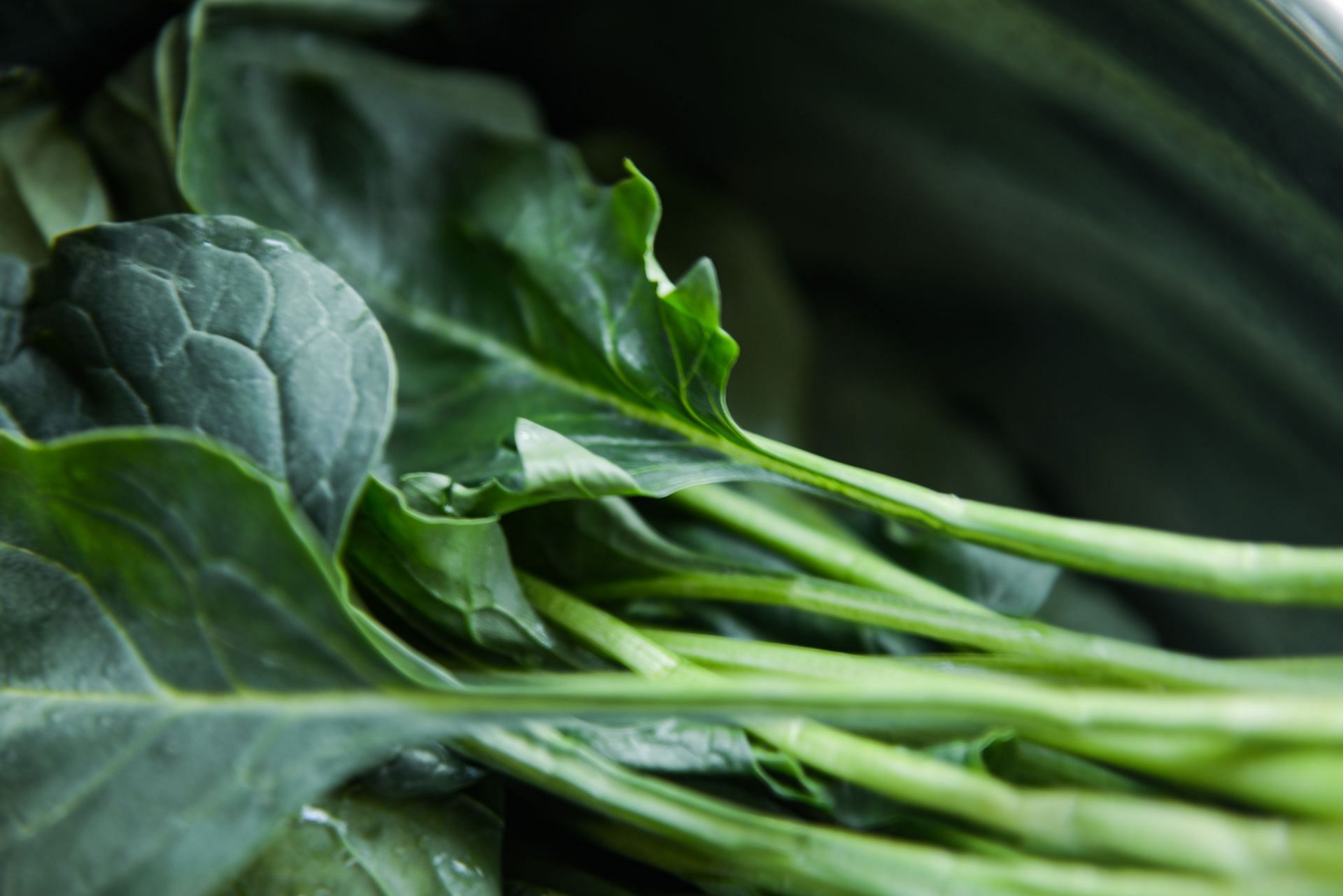Leafy greens like spinach are a good source of potassium. (Image via Pexels/Cats Coming)