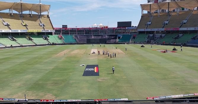 "The low turnout is a setback to our hopes of hosting a World Cup match" - KCA president rues poor attendance during 3rd IND vs SL ODI