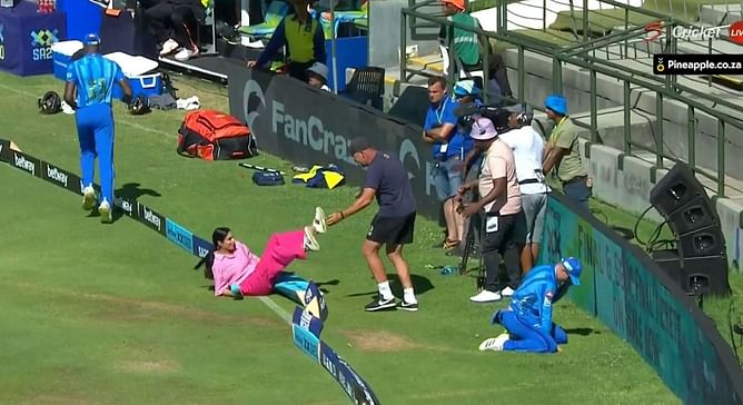 Watch: Sports Presenter Zainab Abbas hilariously tumbles on the ground during live commentary in SA20