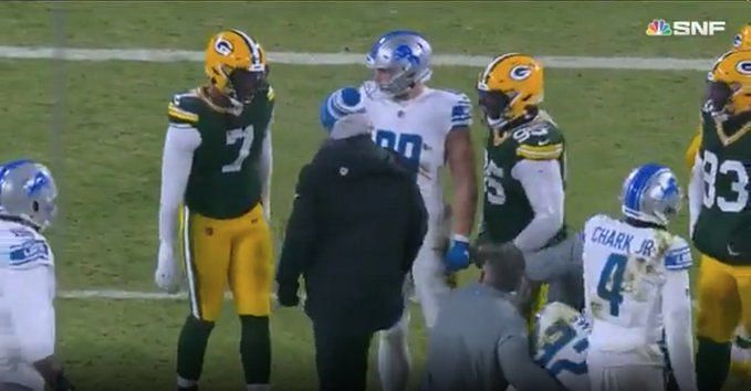 Packers' Quay Walker apologizes for 'making another stupid decision' in  shoving Lions trainer