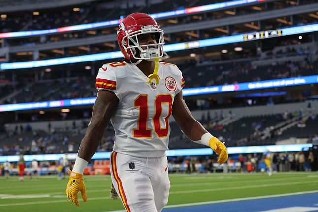 Best NFL Parlays Today: Chiefs vs Raiders (+400) - NFL Week 18  | 2022 NFL Football Season