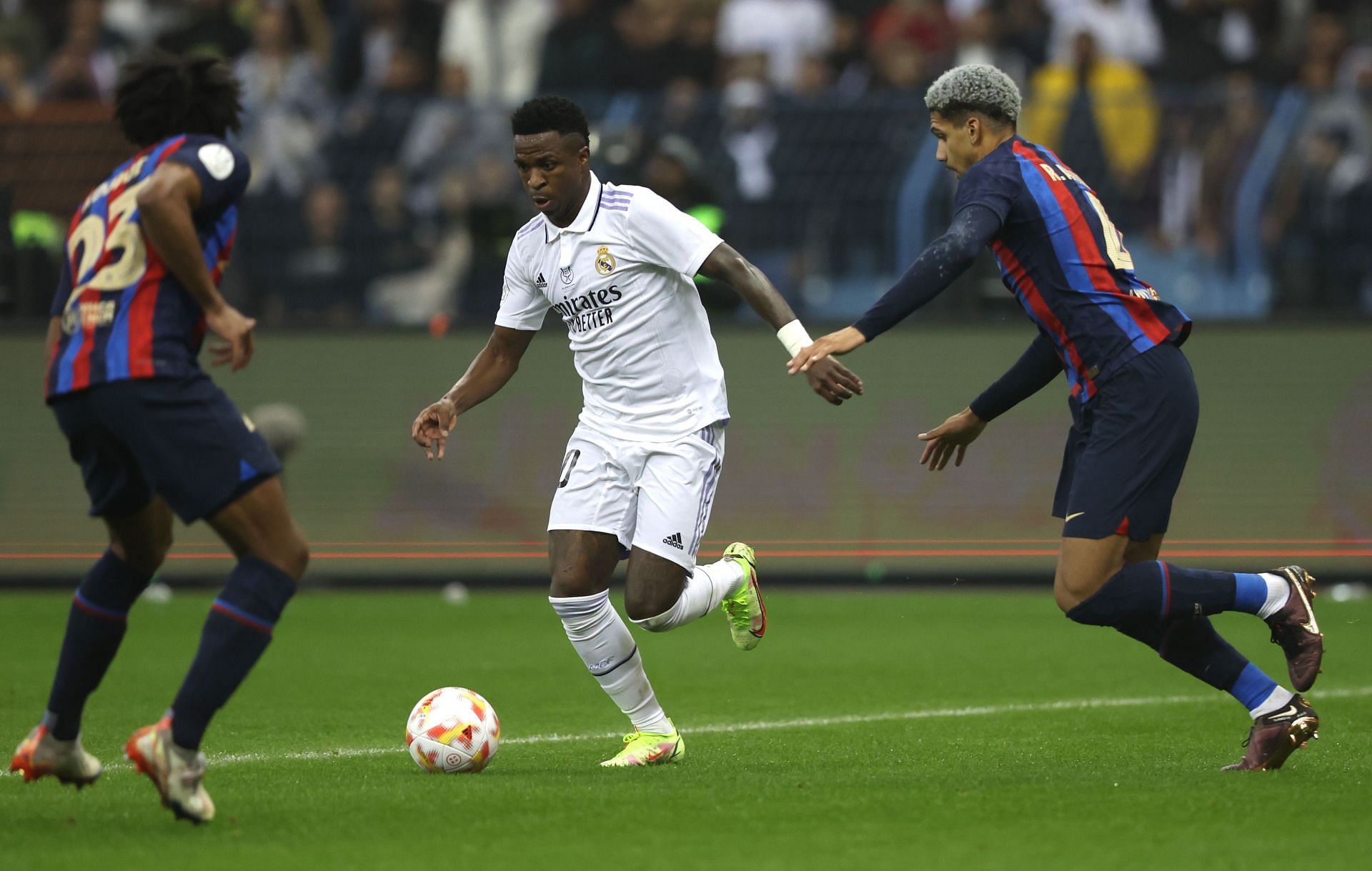 Real Madrid v FC Barcelona - Super Copa de España