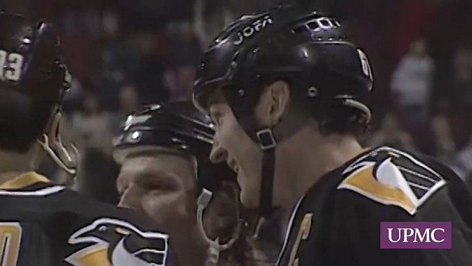 Mario Lemieux's final home game, Pittsburgh Penguins fans (1997)