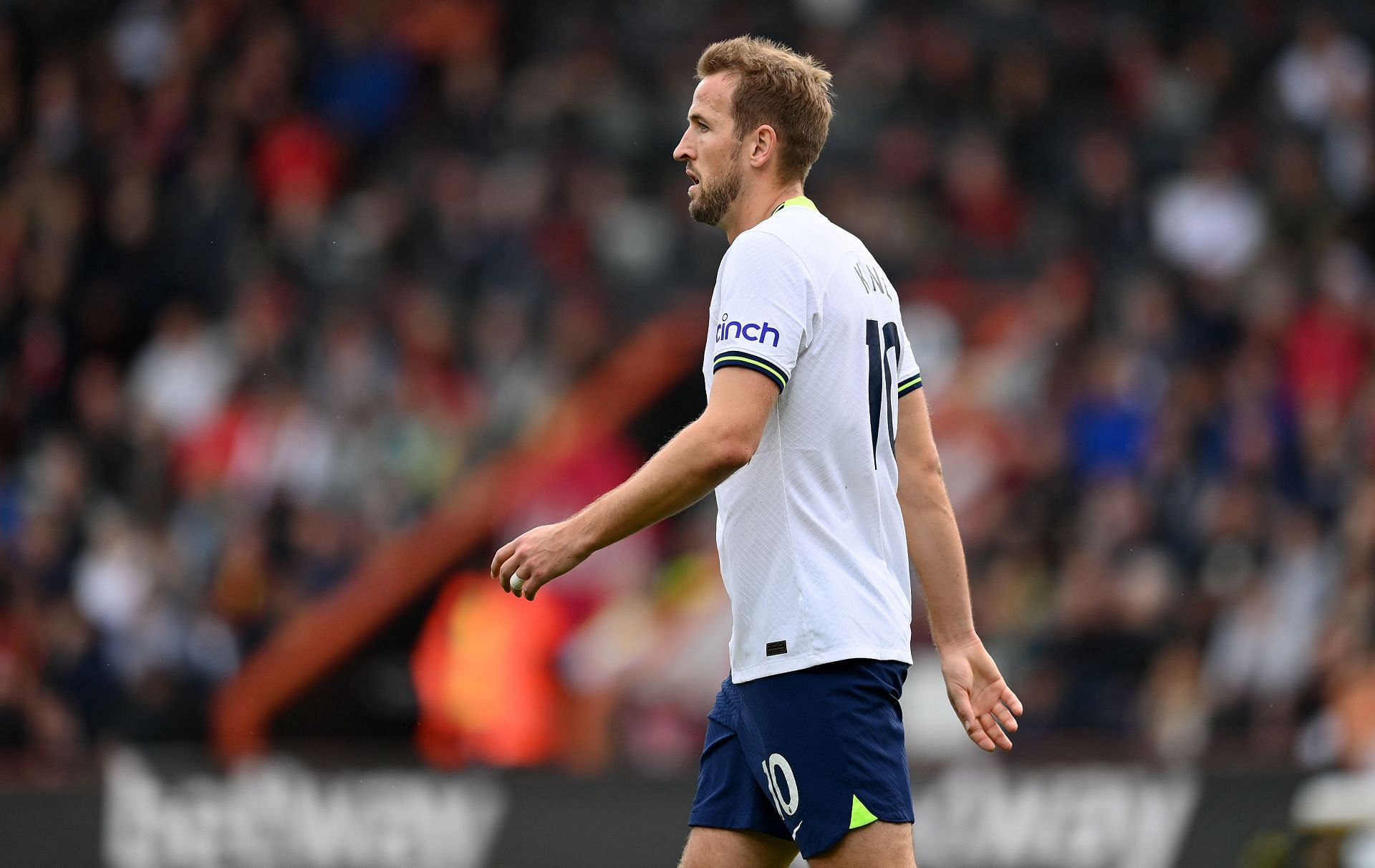 Harry Kane cut a frustrating figure in the Arsenal loss.