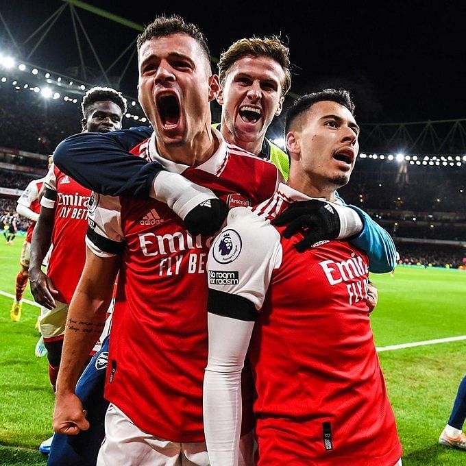 PREMIER LEAGUE PREDICTIONS: Juls picks Arsenal to win it all but there's an  * 