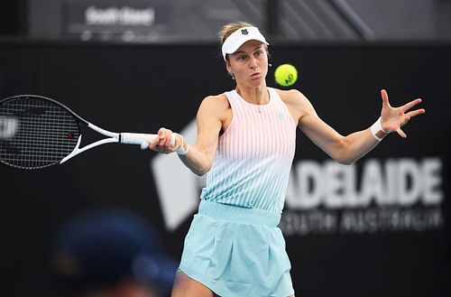 Liudmila Samsonova strikes the ball at the 2023 Adelaide International 1