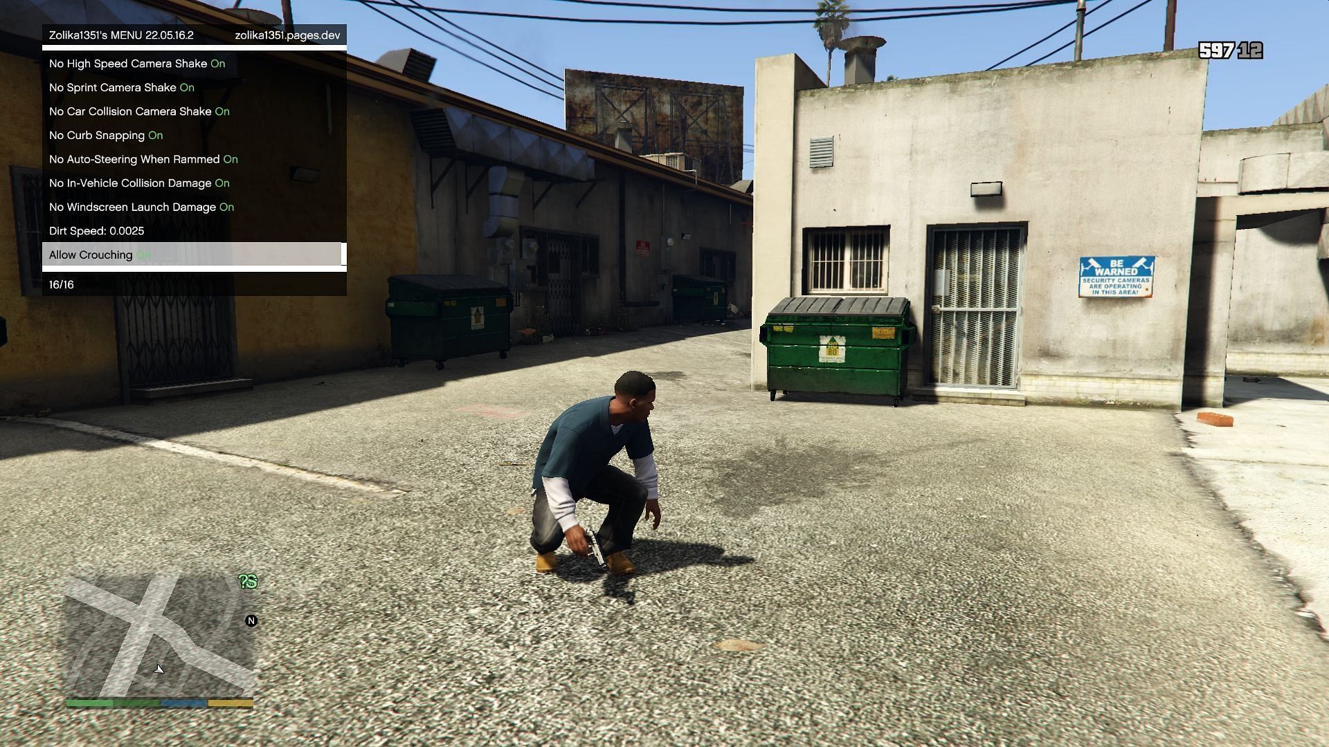 Some gamers resort to using mods to make themselves crouch in Grand Theft Auto V (Image via GTA5-mods.com)