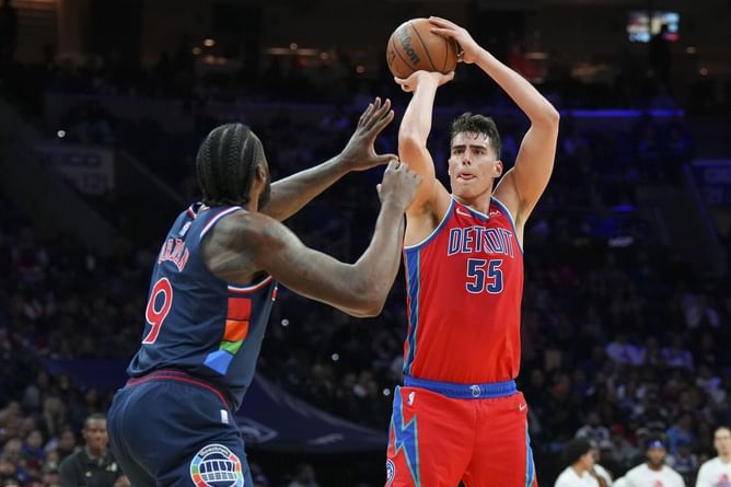 Who is Luka Garza's girlfriend Maggie Mynderse? All you need to know