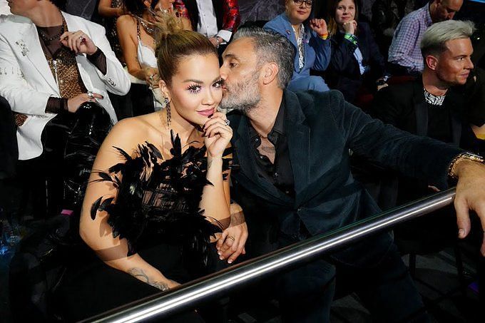 What Is The Age Gap Between Rita Ora And Taika Waititi? Singer Confirms ...