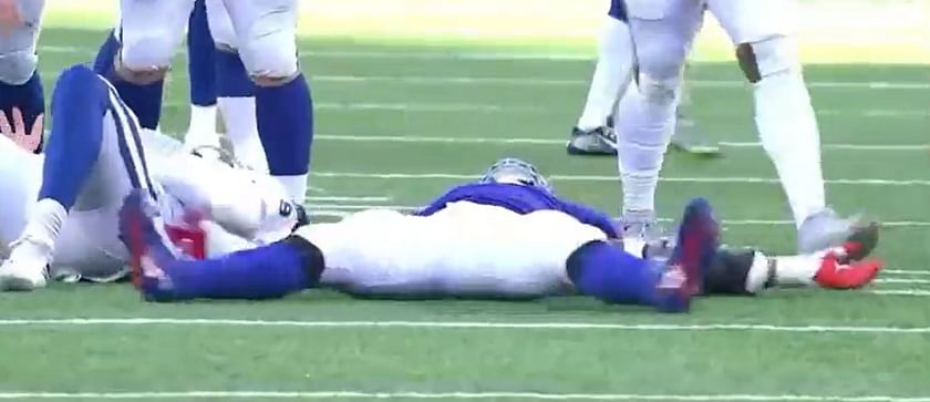 NFL fans disgusted by Kayvon Thibodeaux doing snow angels while Nick Foles  agonized in pain