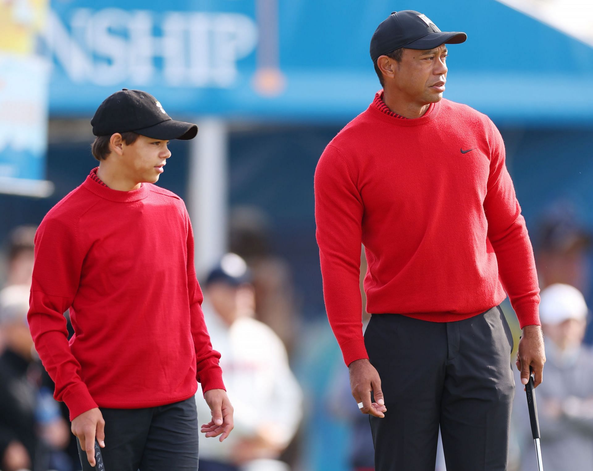 Tiger Woods and Charlie at the PNC Championship - Final Round (Image via Mike Ehrmann/Getty Images)