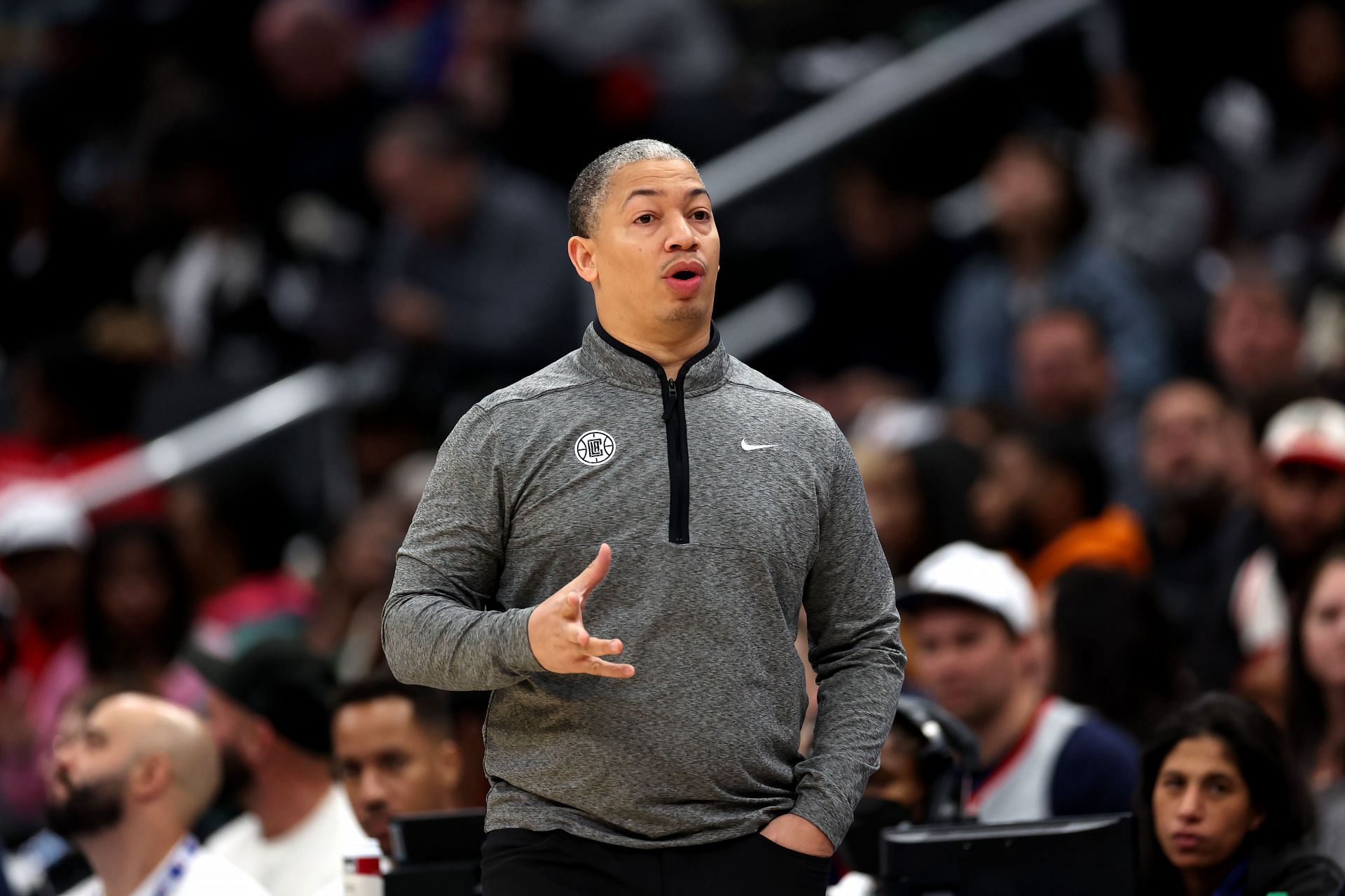 Allen Iverson Reveals He Was Embarrassed After Iconic Ty Lue Step-Over -  Fadeaway World