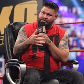 The Role Model, the Prizefighter - 4 WWE stars who would be good at the commentary table