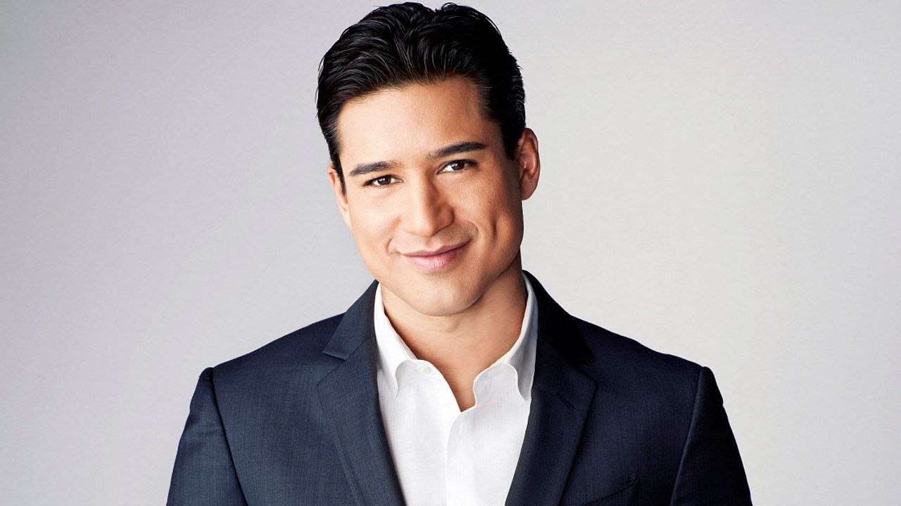 Mario Lopez has been keeping fit using a few different forms of exercise. Read on to learn more! (Image via Gazette Review)
