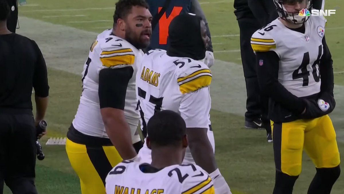 Steelers' Cameron Heyward follows 'bulls---' unnecessary roughness penalty  with a Minkah Fitpatrick sideline spat