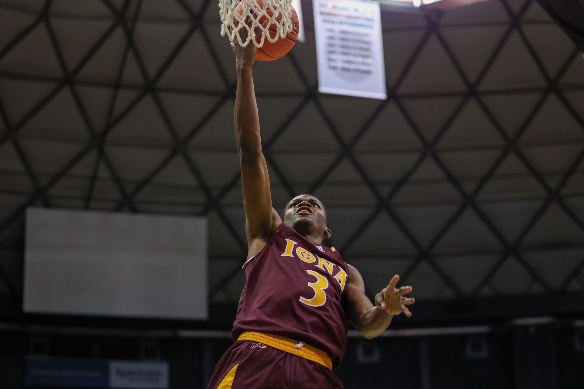 Hawaiian Airlines Diamond Head Classic - Iona v Seattle U