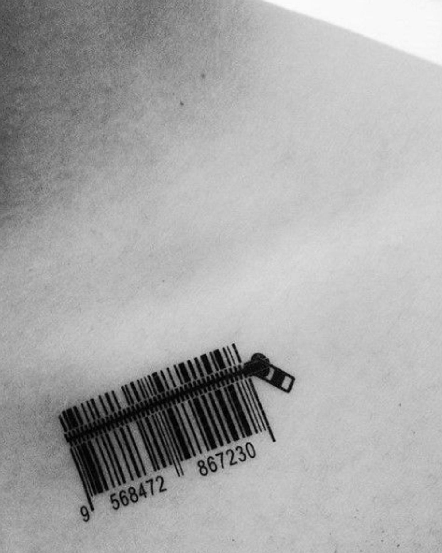 barcode-what-does-a-barcode-tattoo-mean-everything-to-know-before