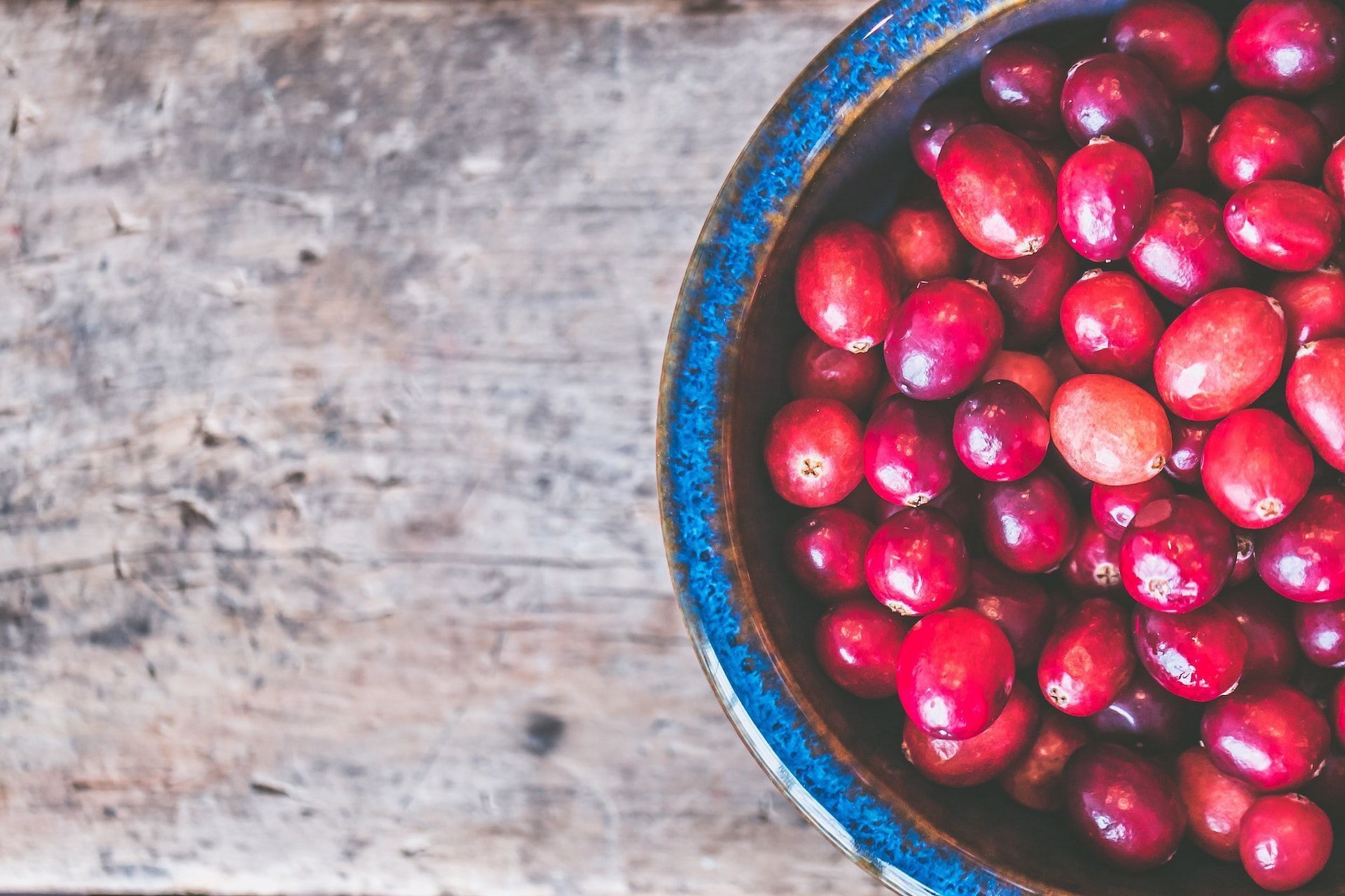 Cranberry offers several health benefits. (Photo via Pexels/Jessica Lewis Creative)