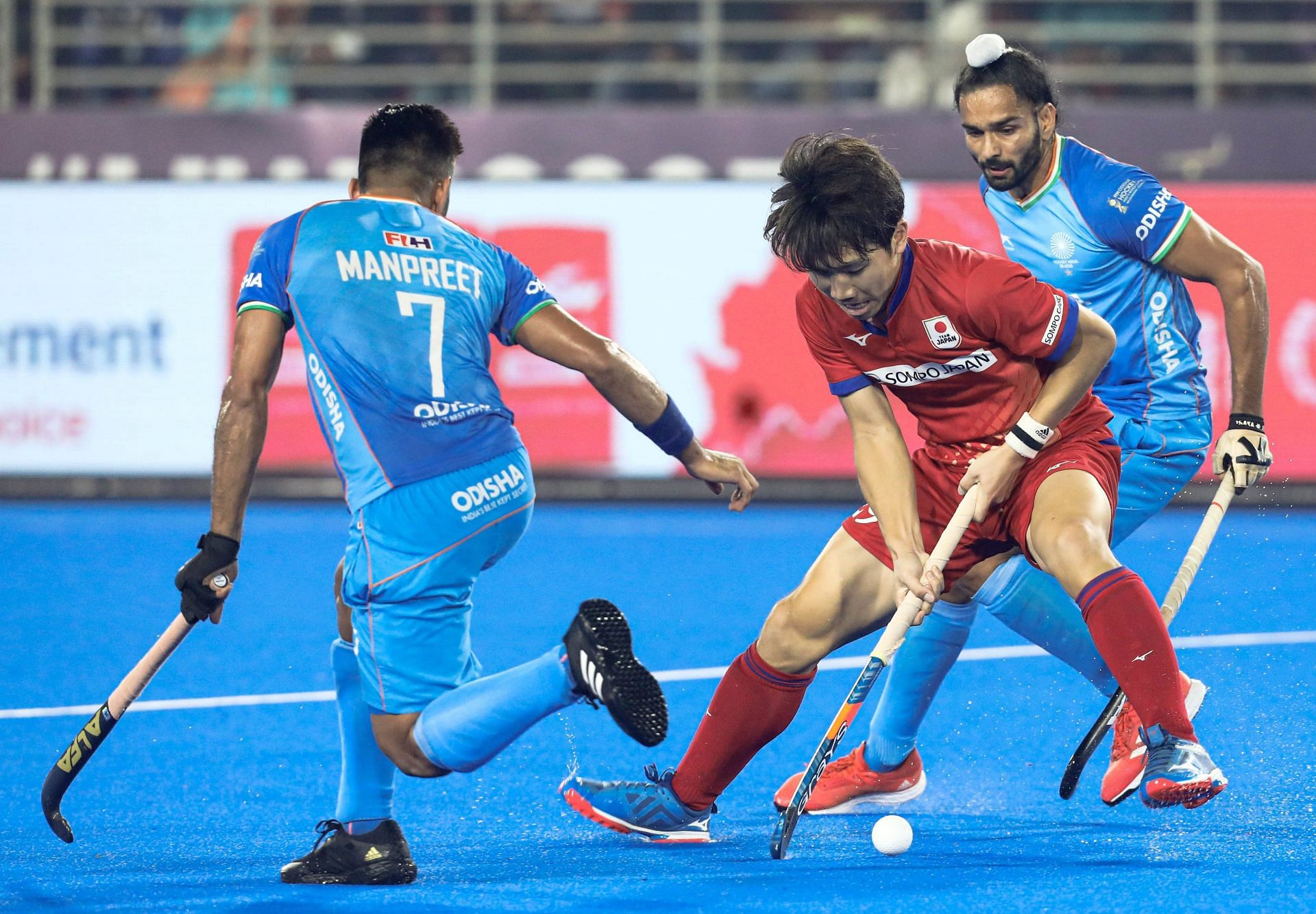 India and Japan teams in action in an earlier match (Image Courtesy: Twitter/Hockey India)