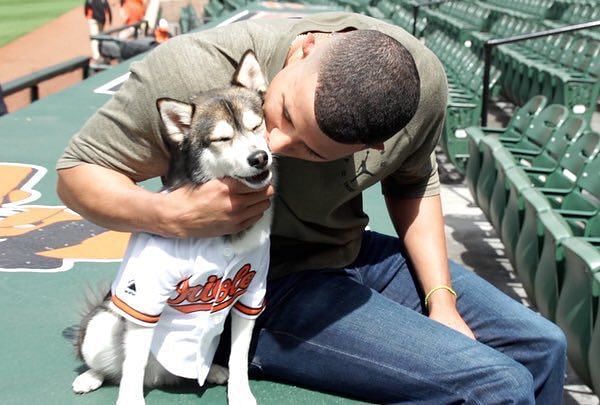 Albert Almora Jr., Manny Machado share laugh