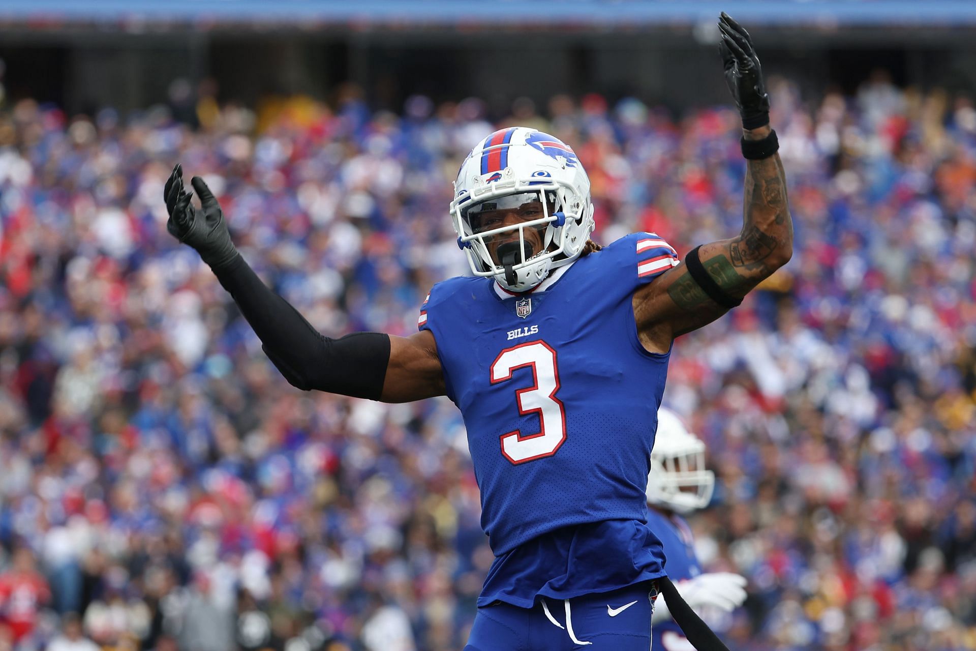 Buffalo Bills DB Damar Hamlin