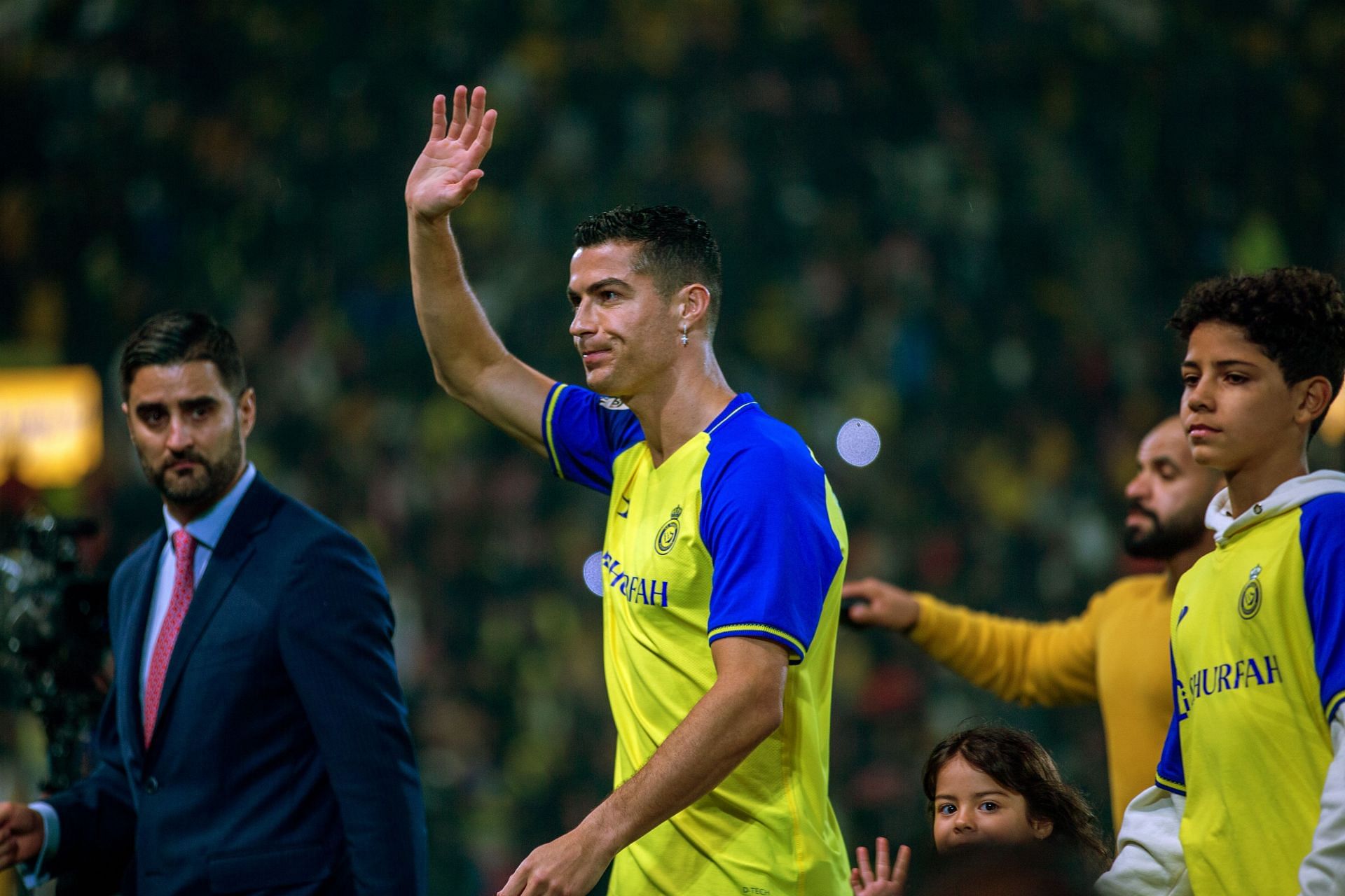 Cristiano Ronaldo Al-Nassr DEBUT vs Ettifaq 🟡🔵 2023 on Make a GIF