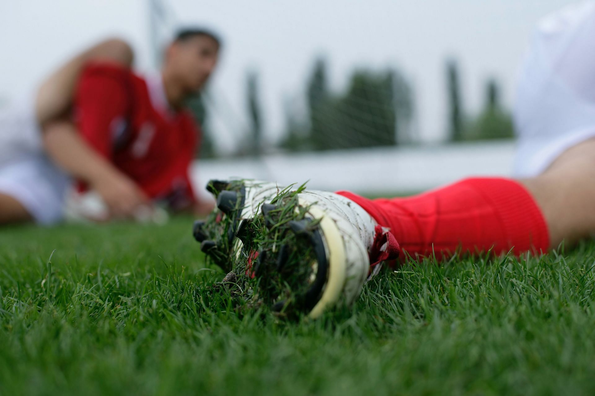 A good athlete treats any injury as soon as possible and takes time out to rest.