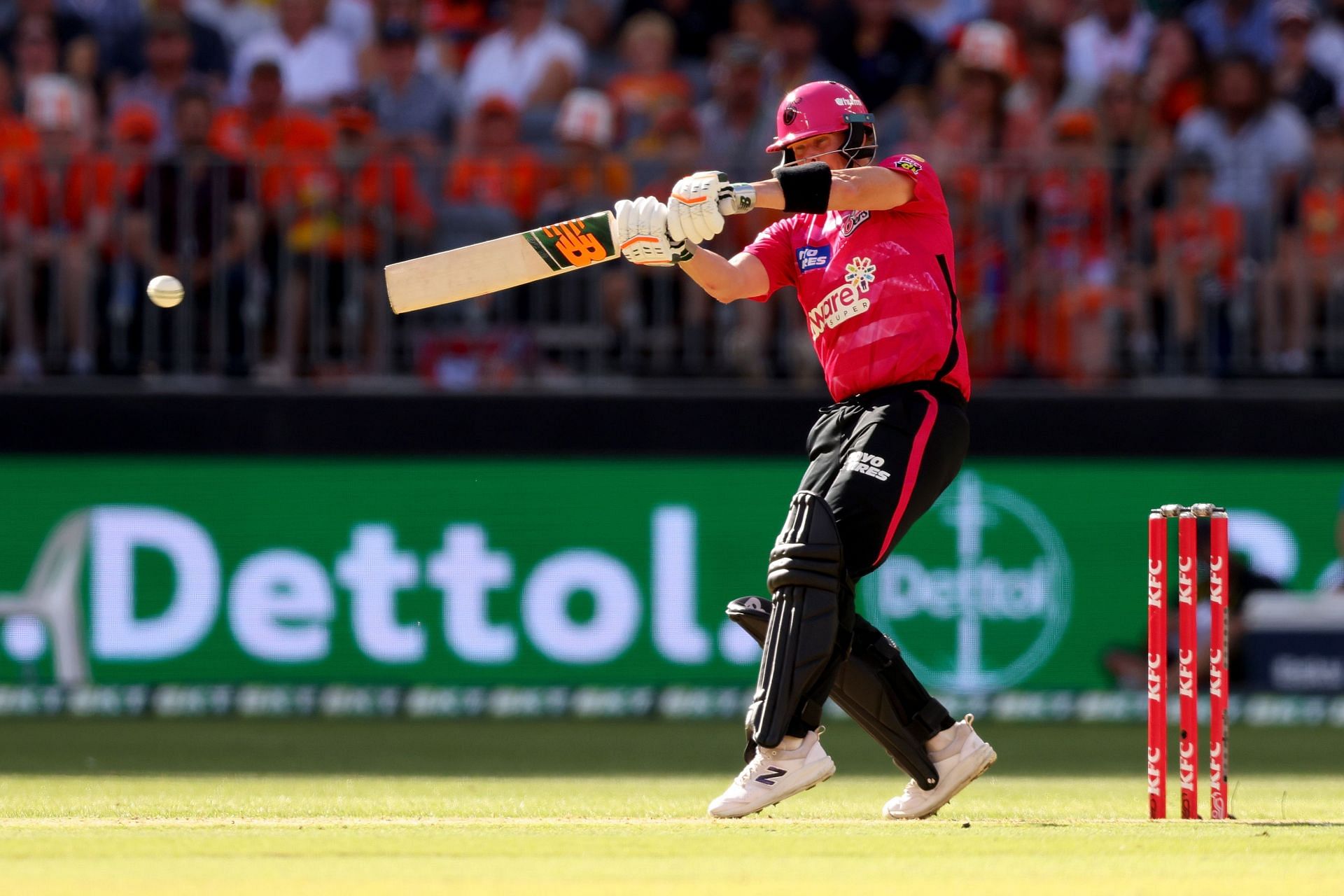 BBL - The Qualifier: Perth Scorchers v Sydney Sixers